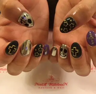 ネイル ネイルリボン 受付スタッフのネイルデザイン