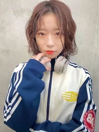 カラー MION✂️ 似合わせカットのヘアスタイル