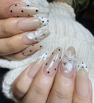 ネイル モモ NAILSのネイルデザイン