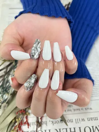 ネイル Basic町田本店 Suzunaのネイルデザイン