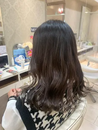 ミディアム 椿 さやかのヘアスタイル