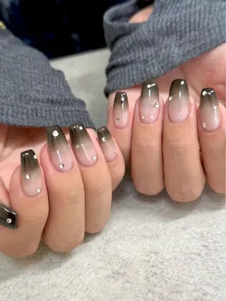 ネイル ネイルルーム チャームのネイルデザイン