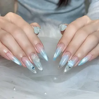 ネイル Julli NailStudioのネイルデザイン