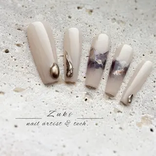 ネイル zuki🌔nail ┆堺筋本町・心斎橋のネイルデザイン