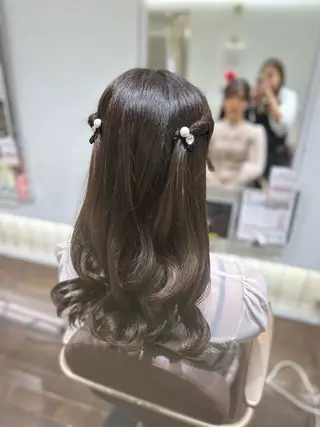 ロング ヘアアレンジ 韓国カラーお任せ❤️ アサコサユリ🎀の眉毛・アイブロウイメージ