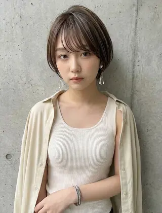 ショート カラー piLLon 心斎橋のヘアスタイル