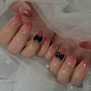 ネイル 𝐍𝐄𝐎 𝐉𝐔𝐑𝐈のネイルデザイン