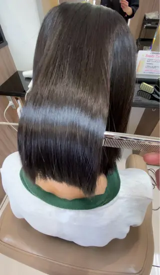 ミディアム 💍美髪矯正💍 髪質改善・店長 伊藤のヘアスタイル