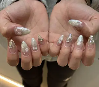 ネイル Trinity ネイリストスタッフのネイルデザイン