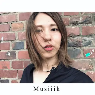 ミディアム カラー Musiiik hairのヘアスタイル