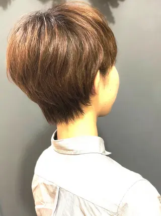 ショート カラー 森下 友　Dio...池袋のヘアスタイル