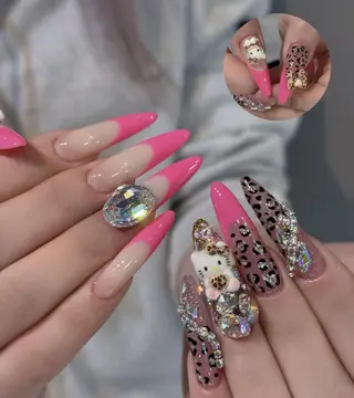 ネイル Pure&Rich Nailのネイルデザイン