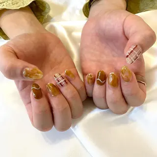 ネイル Elegancia. Hiromiのネイルデザイン