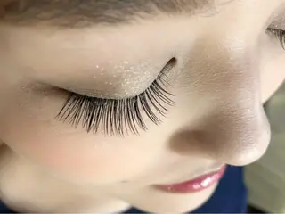 マツエク・マツパ Lien 川崎店【リアン】所属・LUANATOKYO 🫧武蔵小杉のマツエク・マツパデザイン