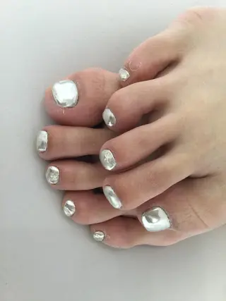 ネイル 💎🐰 saki. m 🐰💎のネイルデザイン