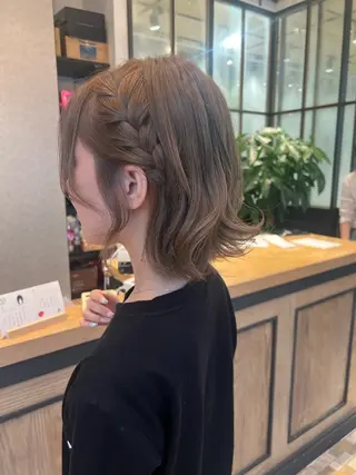 ミディアム カラー 🫧Ai/ ロロネー森ノ宮💖のヘアスタイル