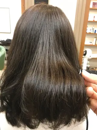 ミディアム カラー 吉森 満俊のヘアスタイル