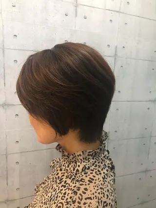 ショート カラー 金沢 広美のヘアスタイル
