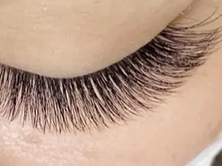 eyelist NATSUMIのマツエク・マツパデザイン