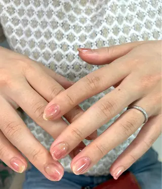 ショート ist. （ｲｽﾄ）のネイルデザイン