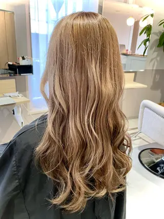 セミロング 髪質改善お任せ ください♪ひとみのヘアスタイル