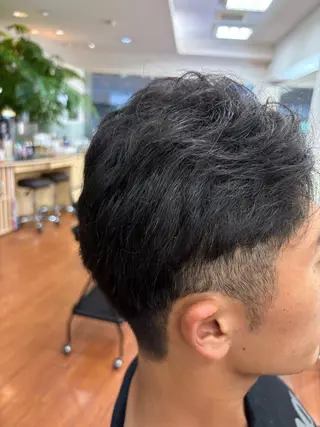 メンズ KAZU satokoのヘアスタイル