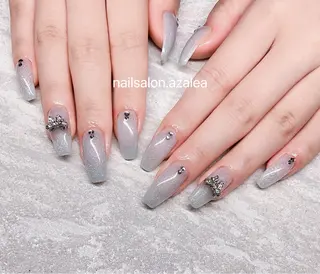 ネイル R inのネイルデザイン