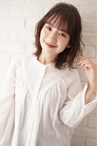 ミディアム カラー パーマ 佐藤 花帆のヘアスタイル