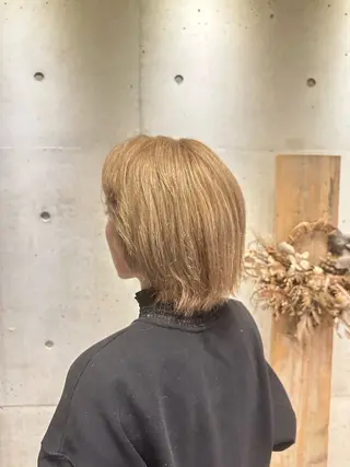 ショート カラー juna🌺/海外 ヘア/ハイトーンのヘアスタイル