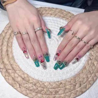 ネイル M🌷nail 長さだし専門店のネイルデザイン