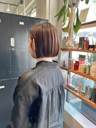 ミディアム FERIA桃山台🍑 𝕄𝕖𝕘𝕦のヘアスタイル