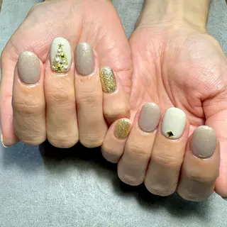 ネイル MERKABA／ 坂本のネイルデザイン