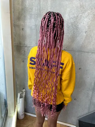 ロング ヘアアレンジ HARURU🪮✨ ブレイズ海外ヘアのヘアスタイル
