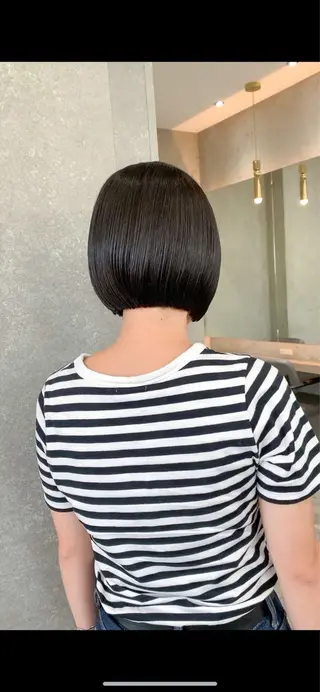 ショート ボブ ミニボブ 透明感カラー颯空🎀のヘアスタイル