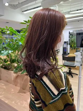 ロング 艶ベージュ/オリーブ カラー🫒airiのヘアスタイル