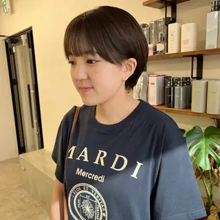 ショート カラー 初めてのショート お任せください✂️のヘアスタイル