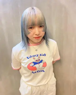 ミディアム カラー パーマ ヘアアレンジ メンズ キッズ ネイル マツエク・マツパ アイブロウ デザインカラー/ボブ ブリーチカラー/ユリのヘアスタイル