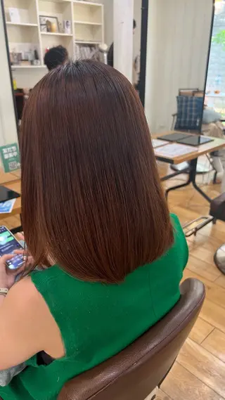 ミディアム ミディアムレイヤー/ 艶カラー🎀　emiのヘアスタイル
