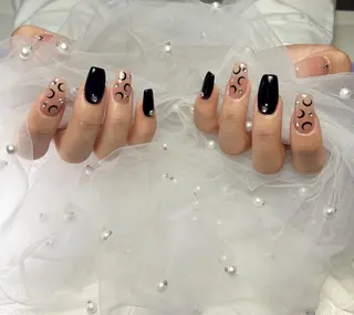 ネイル uu ネイルサロン関内🌼のネイルデザイン