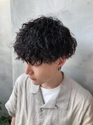 ショート パーマ メンズ 波巻きスパイラルパー マ/シャドウパーマ駿のヘアスタイル