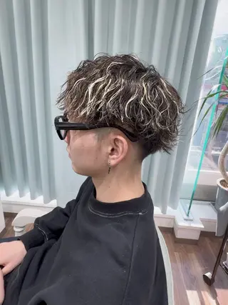 ショート パーマ メンズ ハイトーン/ブリーチ /ボブ特化/SOMAのヘアスタイル