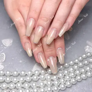 ネイル Queening 🦋のネイルデザイン