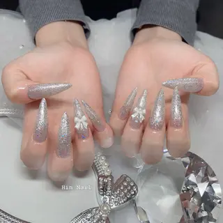 ネイル HIN NAILのネイルデザイン