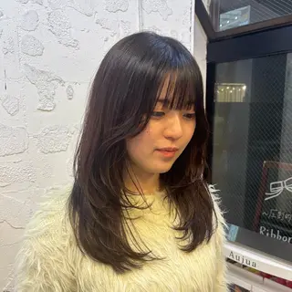 ロング ツヤ髪ハイトーン ×レイヤー🌝リオのヘアスタイル