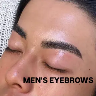 アイブロウ 松尾 もにかのマツエク・マツパデザイン