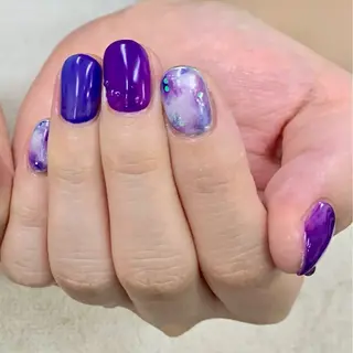 ネイル アトリエ　ミモザ所属・いまむら あかりのネイルデザイン