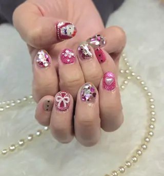 ネイル ネイルサロンベルティ .ひとみのネイルデザイン