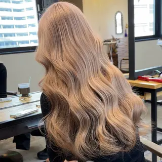 ロング カラー 大阪ハイトーン /MYUUのヘアスタイル
