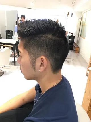 ショート メンズ 金子 富士のヘアスタイル