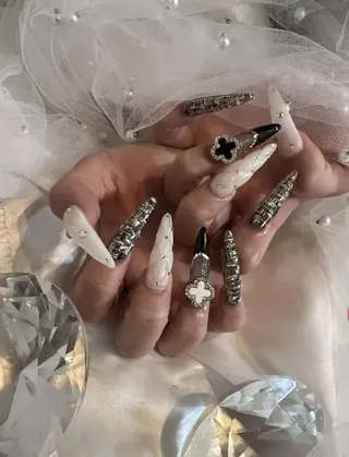 ネイル Èclat エクラのネイルデザイン